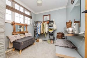 Photo 17- click for photo gallery